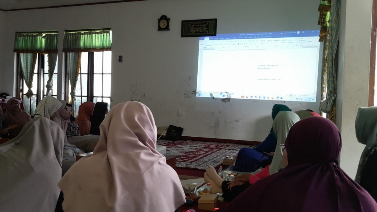 Rapat persiapan milad Lansia Mukti Mulia Bakungan
