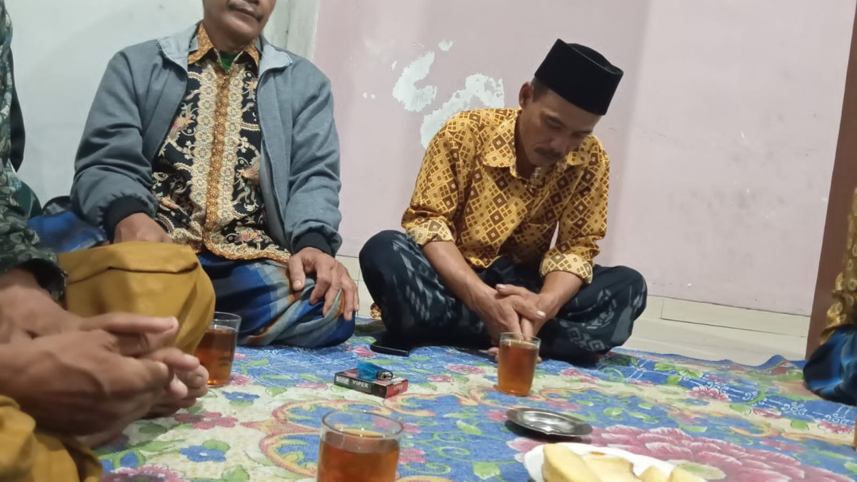 Acara di pimpin oleh Bpk rw dusun Tegalsari