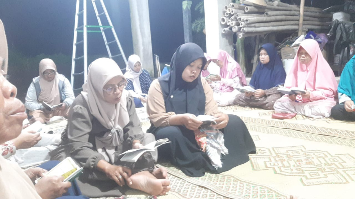 Muhahadah rutin malam selasa Padukuhan Tonggalan