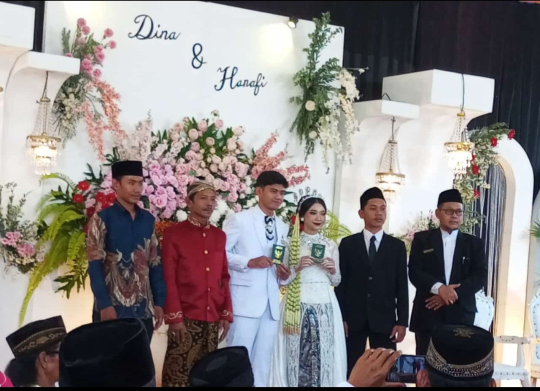 Upacara Pernikahan Warga RT 05 Padukuhan Pokoh