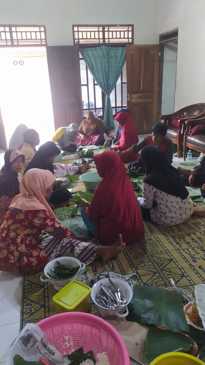 Rewang Nikahan Hari 2 Warga RT 01 Pokoh