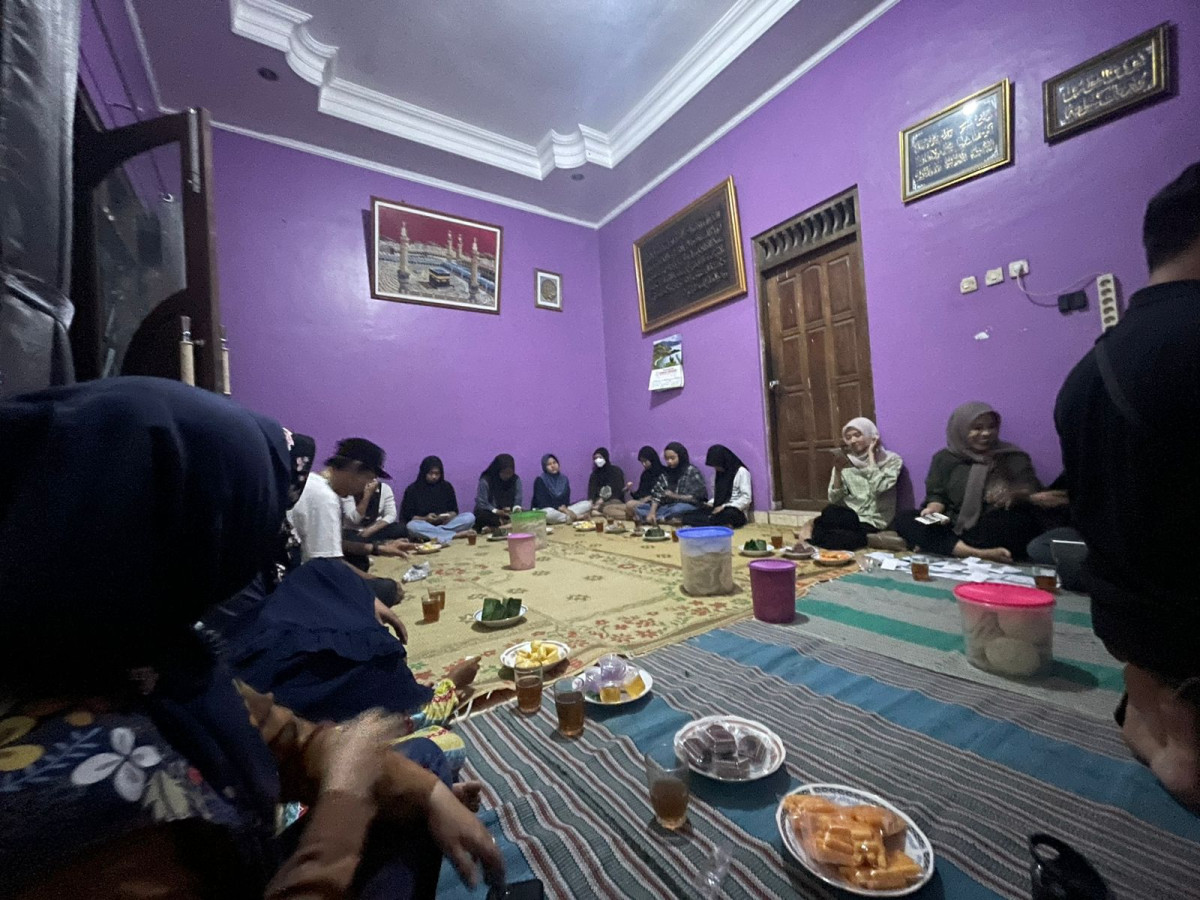 pertemuan rutin sub unit karang taruna padukuhan blotan