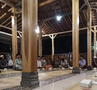 Tahlil ruwahan hari ke 2 di Sanggrahan