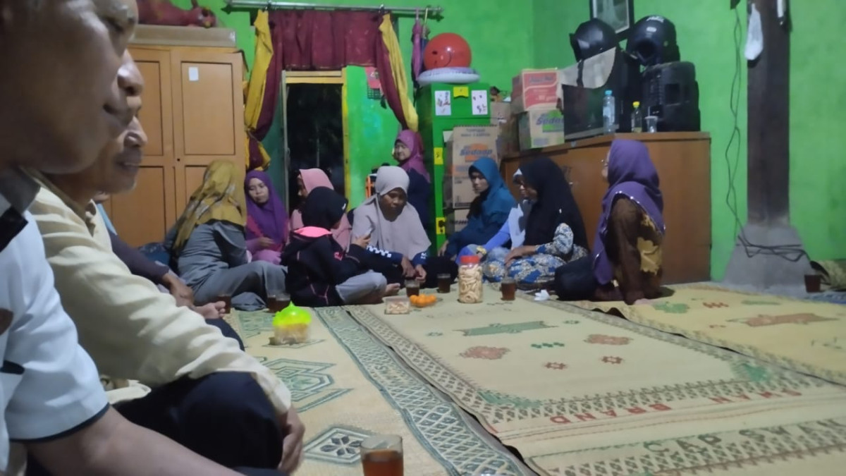 Tahlil dan Dzikir Sripah Hari ke 3 Rt 05 Pokoh