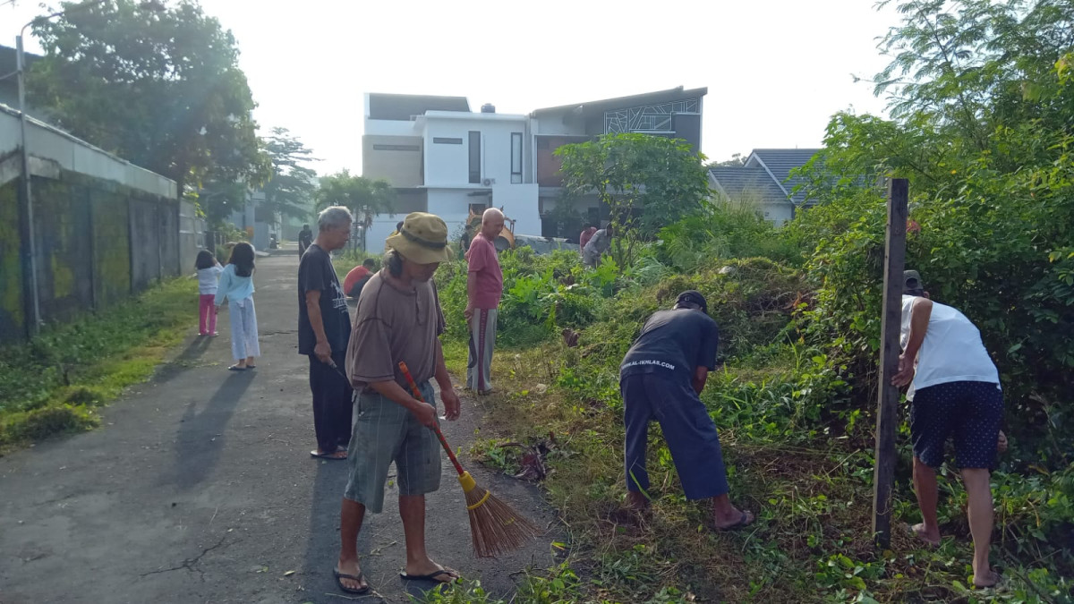 Kerja Bakti RW 21 Padukuhan Pokoh