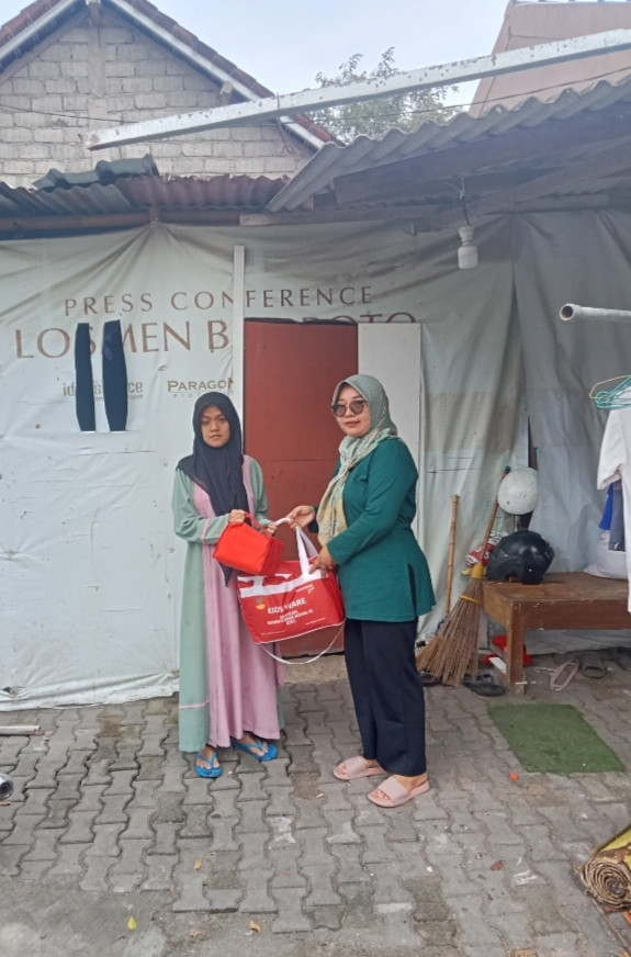 Pendamping ibu hamil dan memberikan bantuan perlengkapan bayi Tegalsari