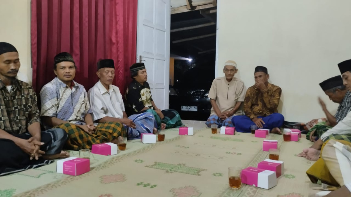 Tahlil dan Dzikir 100 Hari Meninggalnya Warga RT 01 Padukuhan Pokoh