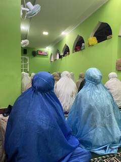 Tarawih di masjid Nurul Iman Sanggrahan