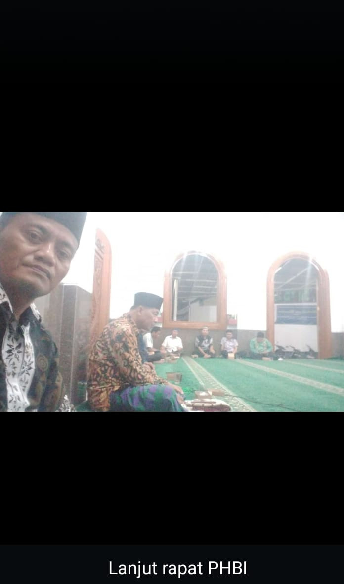 Rapat PHBI gabungan 5 ke takmiran yg di hadiri oleh Bpk Dukuh Krajan