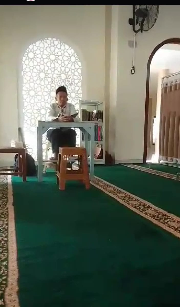 Belajar metode Tahsin Klmpok pengajian Ibu2 warga Krajan