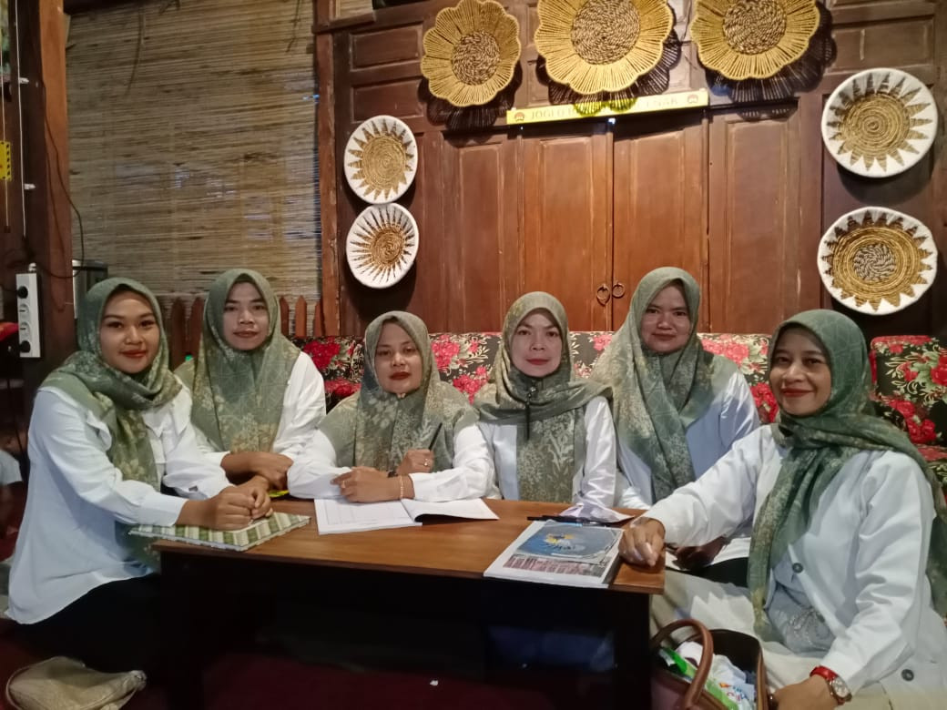 PERTEMUAN PKK RT O4 dan BUKA BERSAMA  PKK Malangrejo