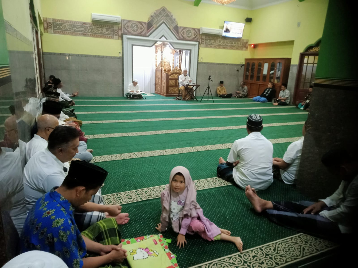 Kajian tiap pagi selama bulan Ramadhan Masjid Ar Rohmah Malangrejo