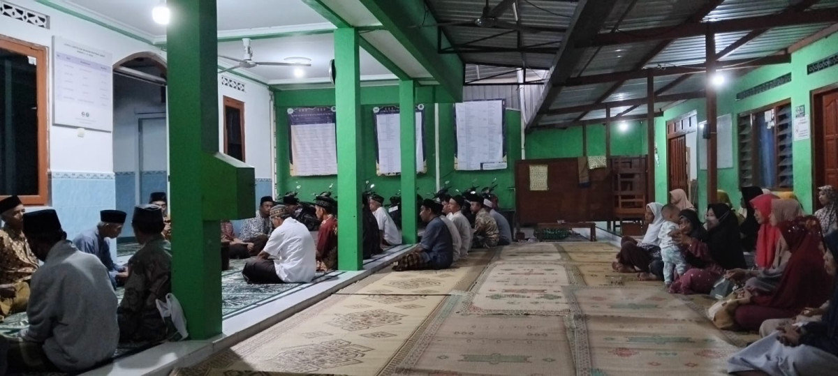 Kajian buka bersama di masjid al huda Padukuhan Malangrejo