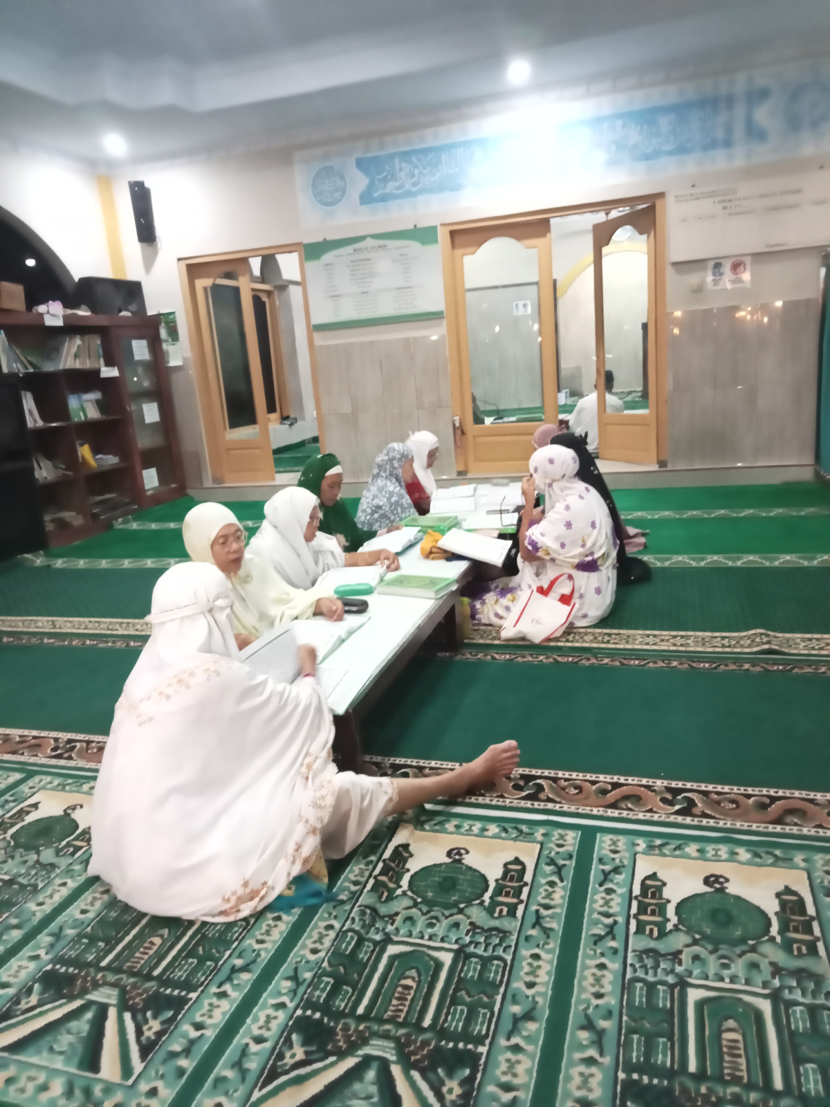 Tadarus Bpk ibu , pemuda pemudi warga Tegalsari