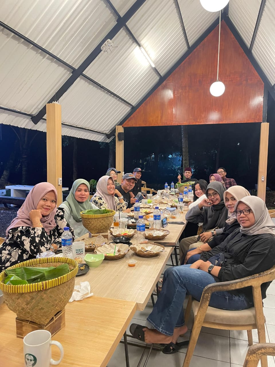 Ibu Muslimah Malangrejo dalam acara Pisah Sambut KSK Ngemplak