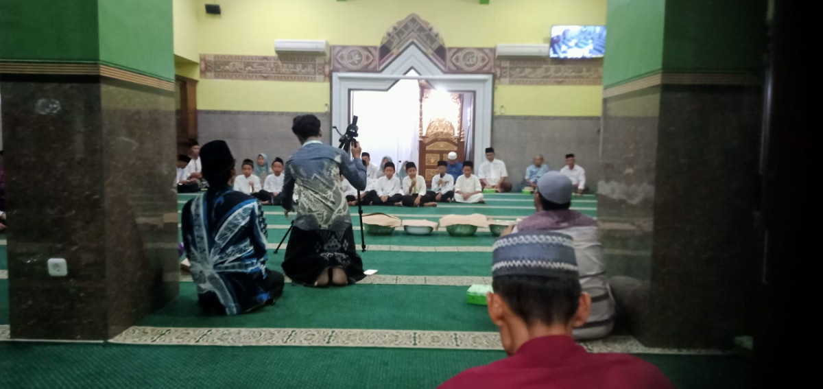 Khataman Al Qur'an masjid Ar Rohmah Malangrejo