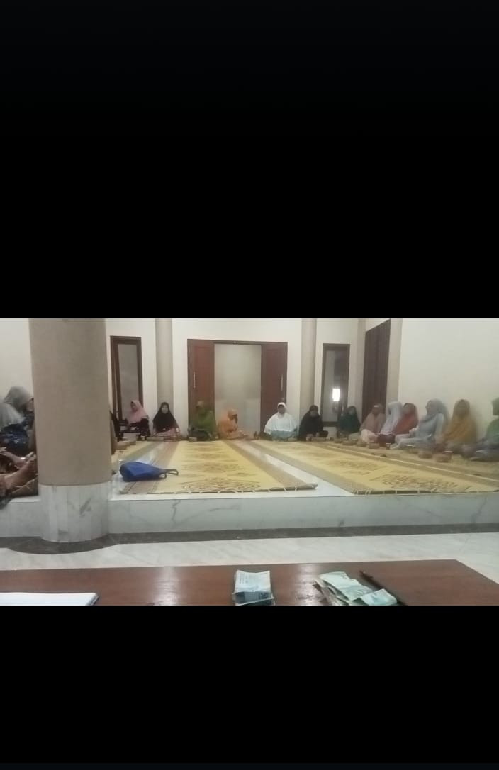Pengajian rutin malam sabtu ibu2 warga krajan