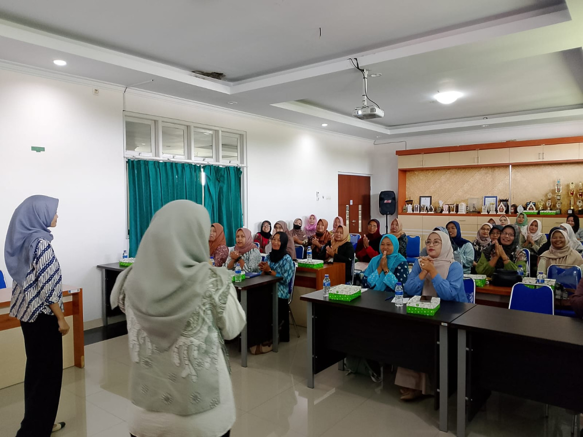 Monev kader PMBA yg di hadiri oleh kader krajan