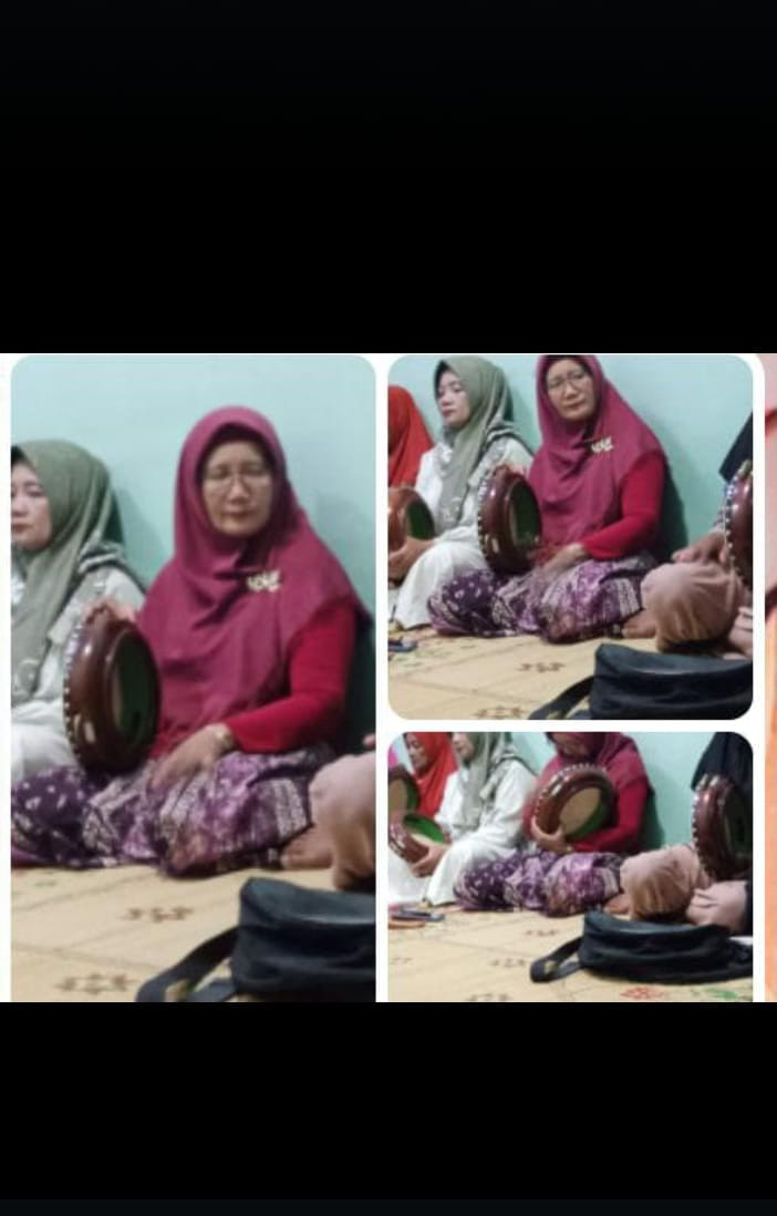 Latihan Rutin Hadroh Al Latifa Warga Krajan