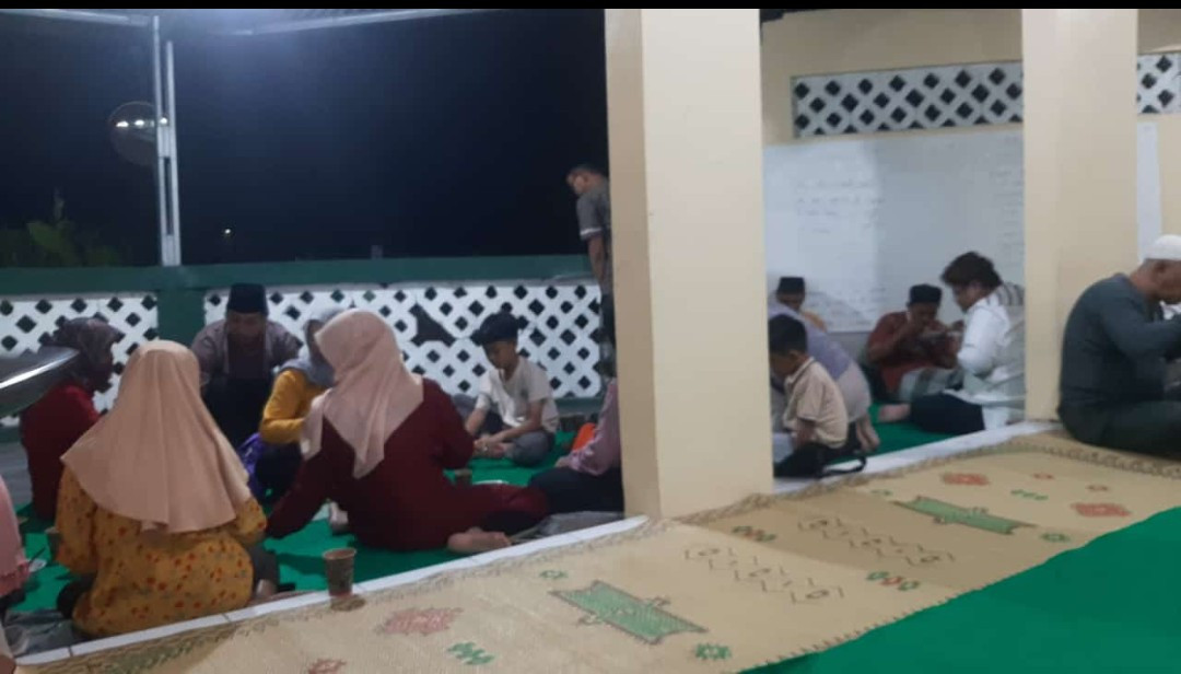 Yasinan rutin umat muslim,sawahan kidul