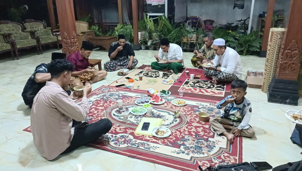 Rapat pengurus panitia romadhon masjid Ar Rohmah Malangrejo