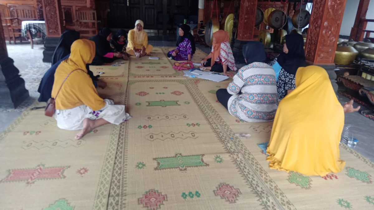 Pertemuan KWT LESTARI Malangrejo