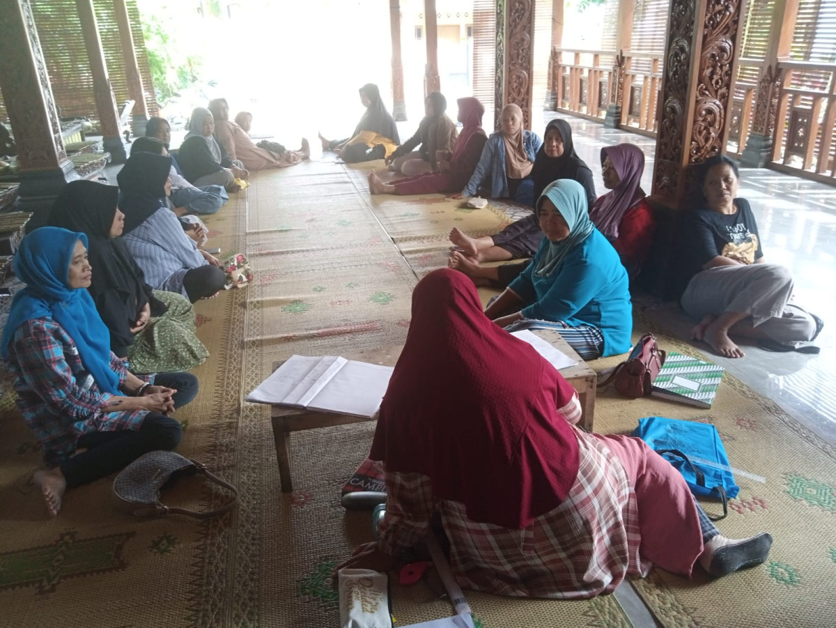 Pertemuan PKK RW 33 Malangrejo