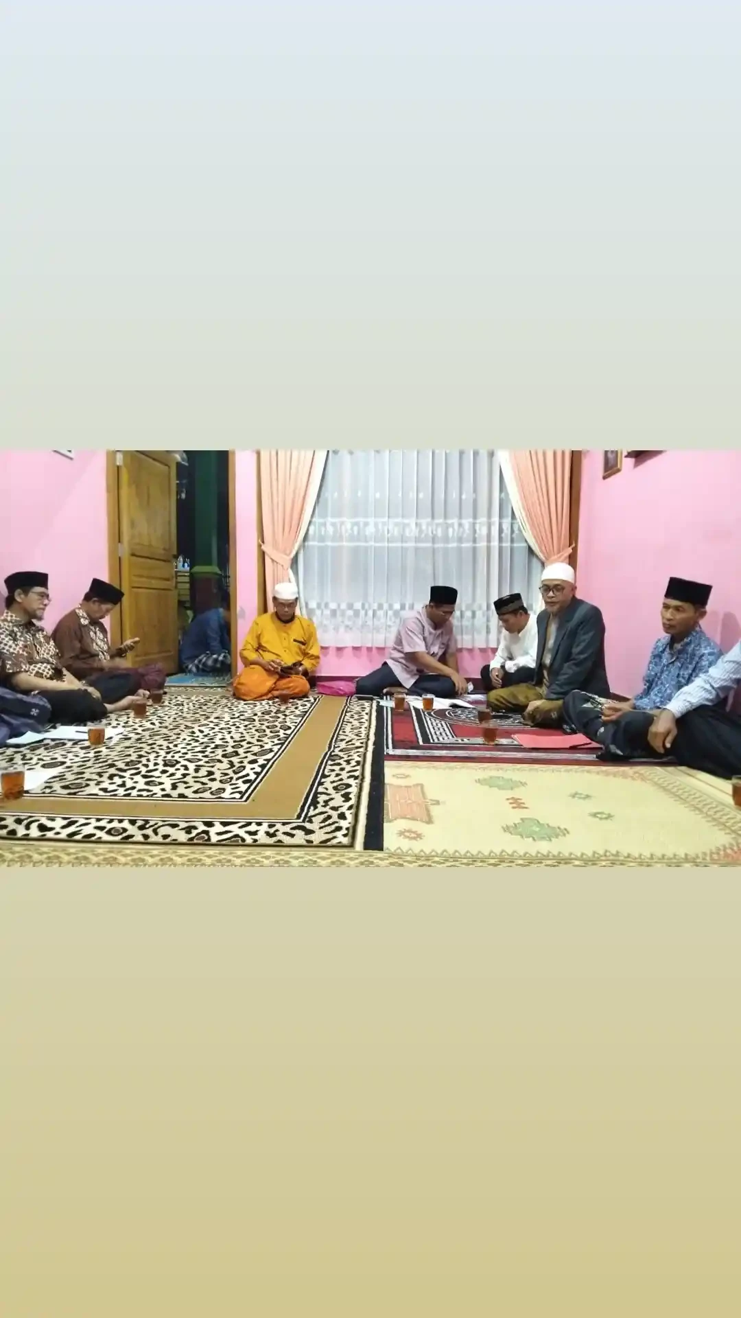 Pertemuan rutin bapak bapak RT 04 RW 57 Padukuhan Bakungan