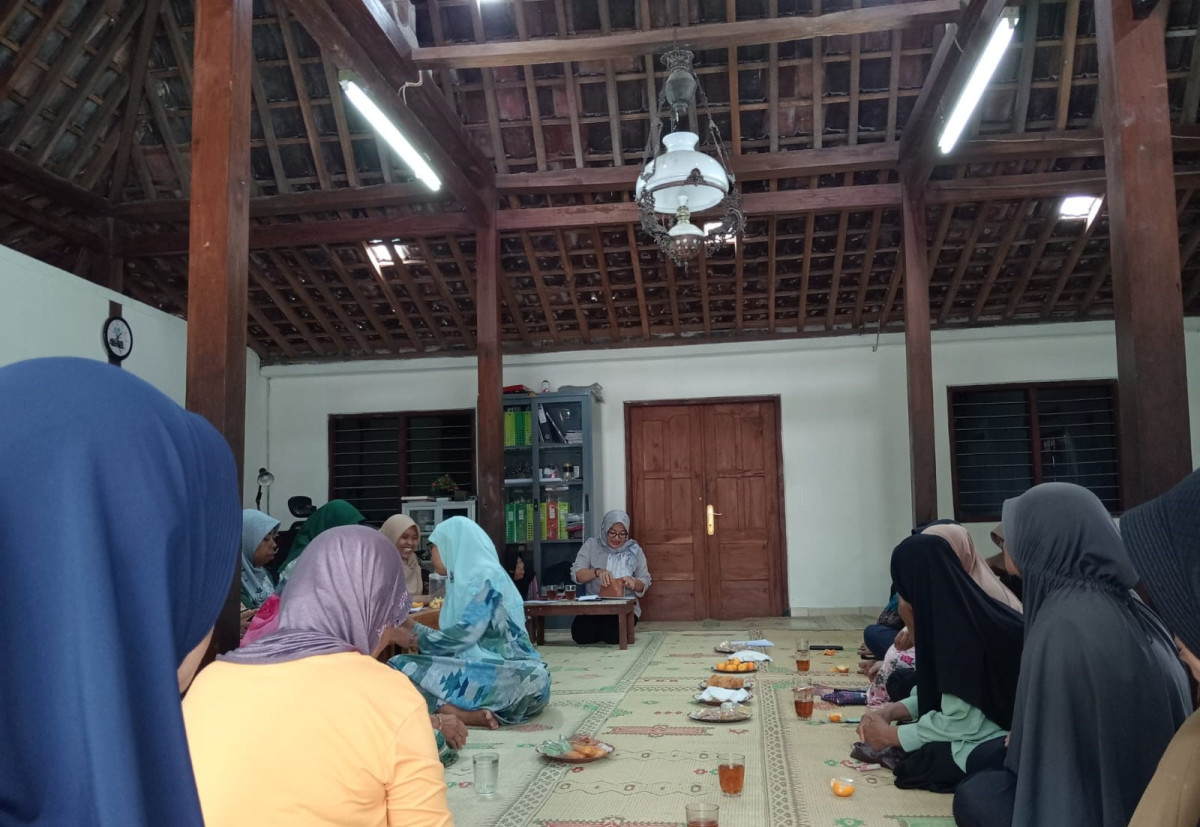Pertemuan rutin PKK Padukuhan Ceper