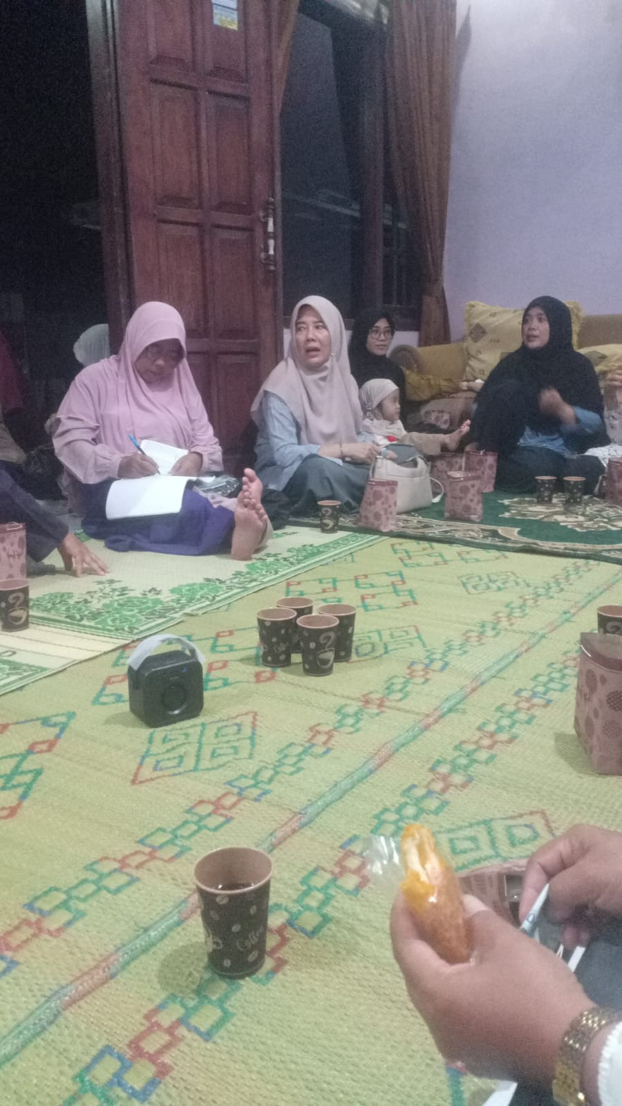 Pengajian malam Jumat ibu ibu Padukuhan Bakungan