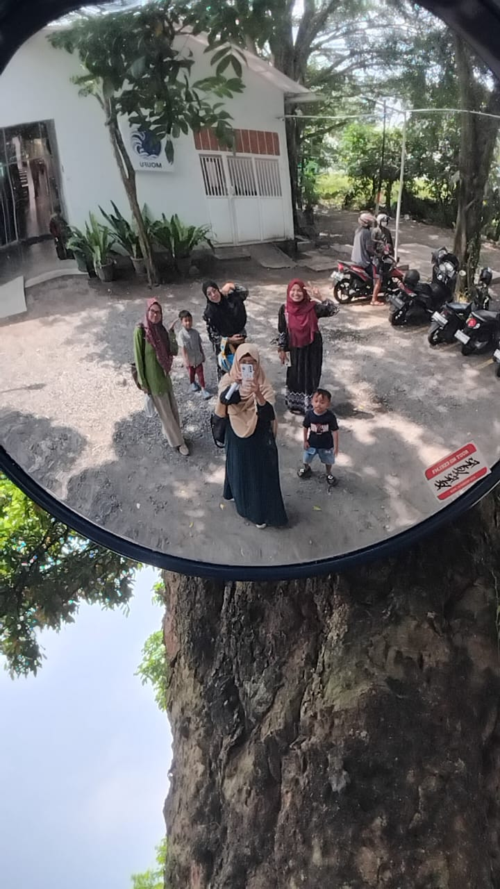 Rapat panitia KPO Kelompok pertemuan orang tua  sps Mukti mulia padukuhan Bakungan dalam persiapan Outbound Ledok Sambi