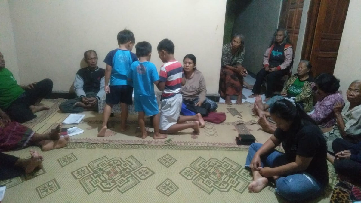 Rosario umat katolik dusun sawahan kidul