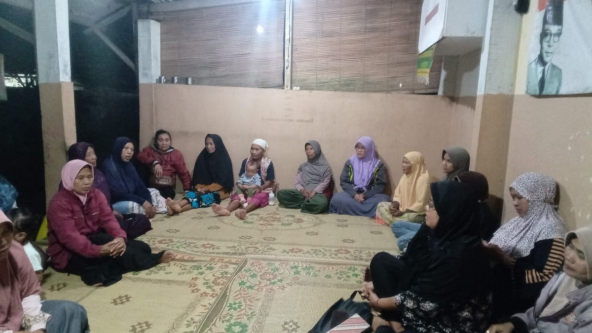 Pertemuan Ibu-Ibu RT 03 Padukuhan Pokoh