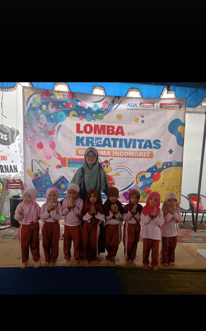 Lomba mewarnai yg di ikuti oleh anak2 Paud Insan Mulia Dua Krajan