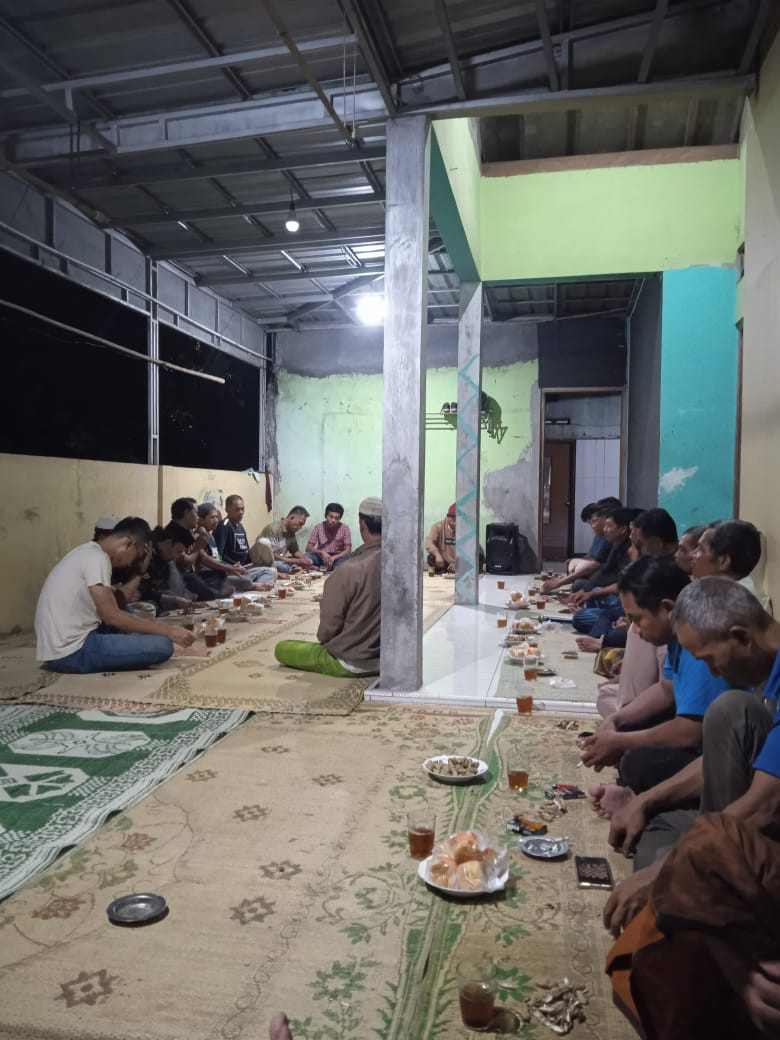 Rapat kegiatan idul adha rt 3 padukuhan Malangrejo