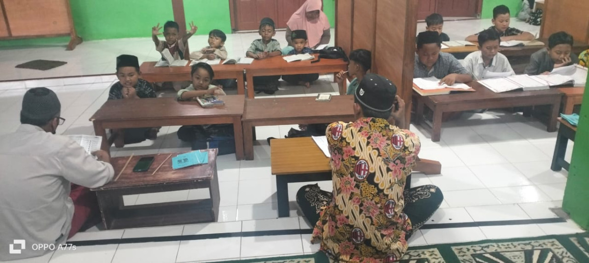 TPA Masjid Al Huda nglarang  Padukuhan Malangrejo