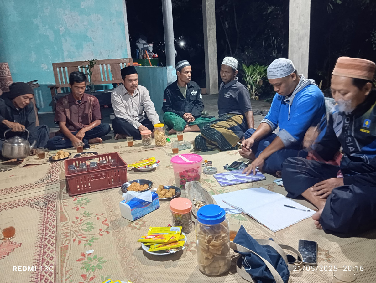 Pertemuan kelompok ternak kambing dusun Tegalsari