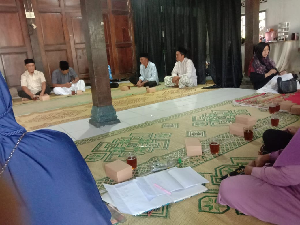 Pengajian dan silahturrahmi oleh warga krajan