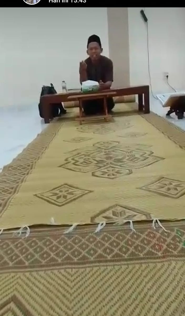 Belajar metode Tahsin Klmpok pengajian Ibu2 warga Krajan