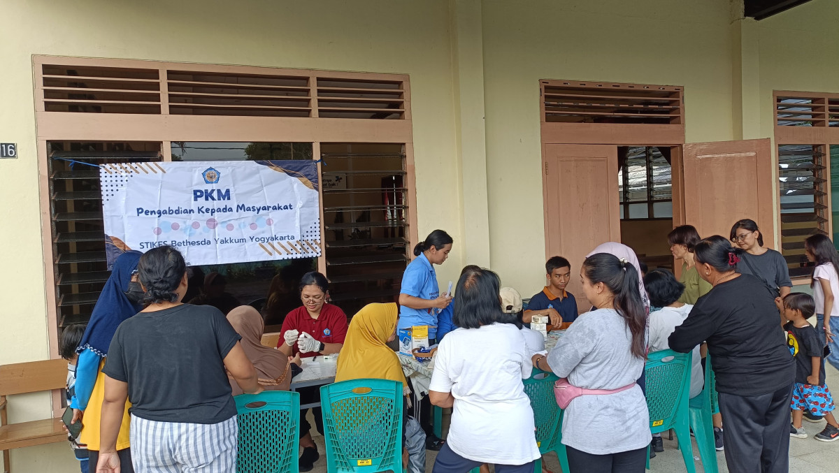 Kegiatan Pertemuan PKK RW 41 Kayen Wedomartani kegiatan senam sehat & cek kesehatan