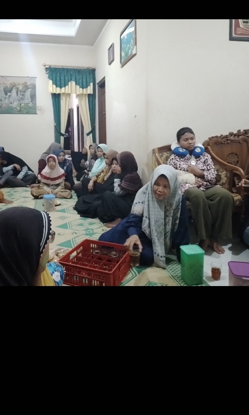 Menjenguk warga diGondanglegi yg sdang sakit