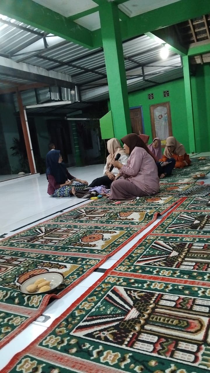 Takbiran di masjid al huda nglarang malangrejo