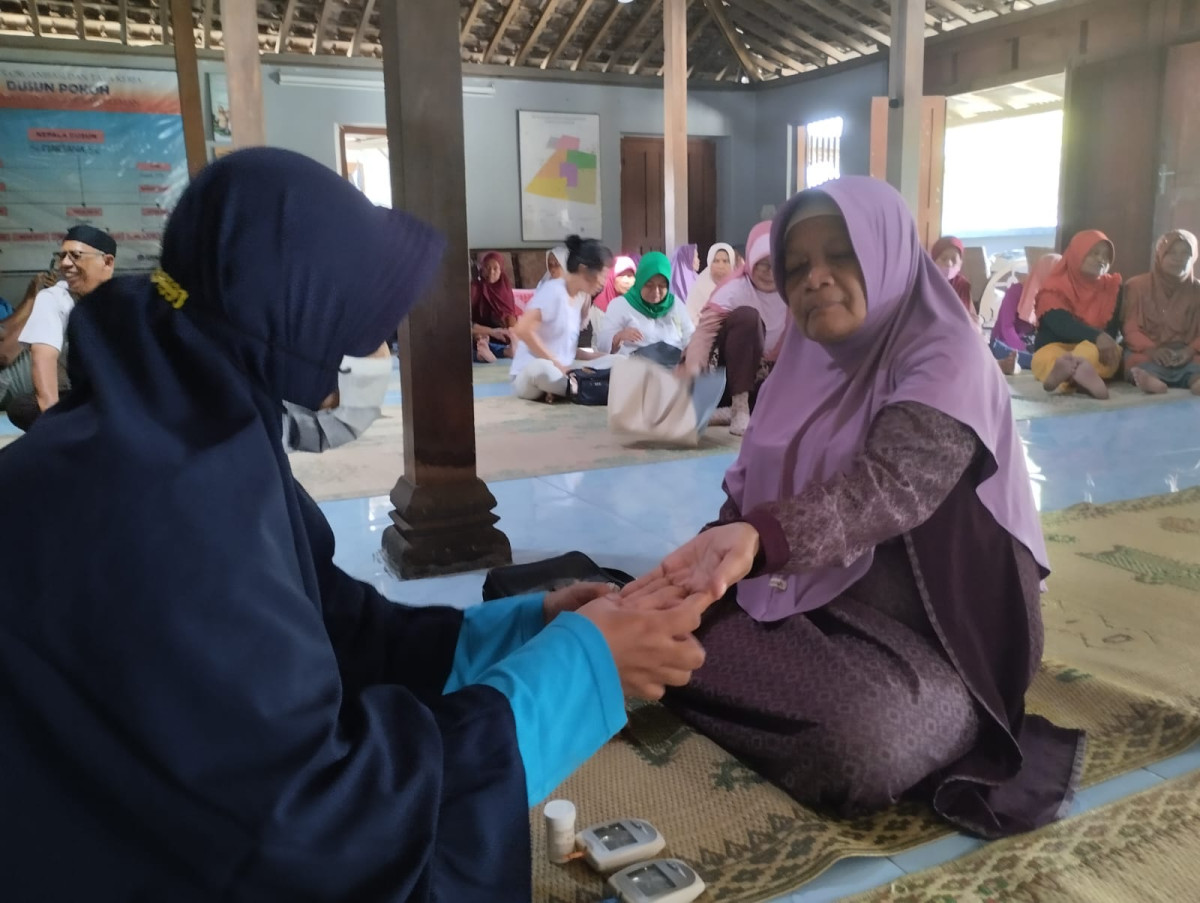 Pemeriksaan Laboratorium Darah Sederhana Lansia Pokoh