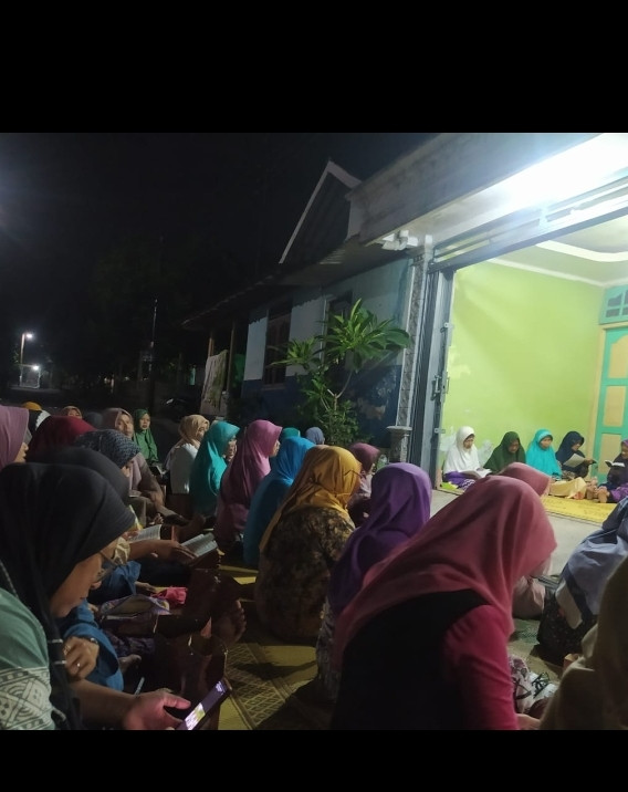 Yasinan rutin ibu² Gondanglegi