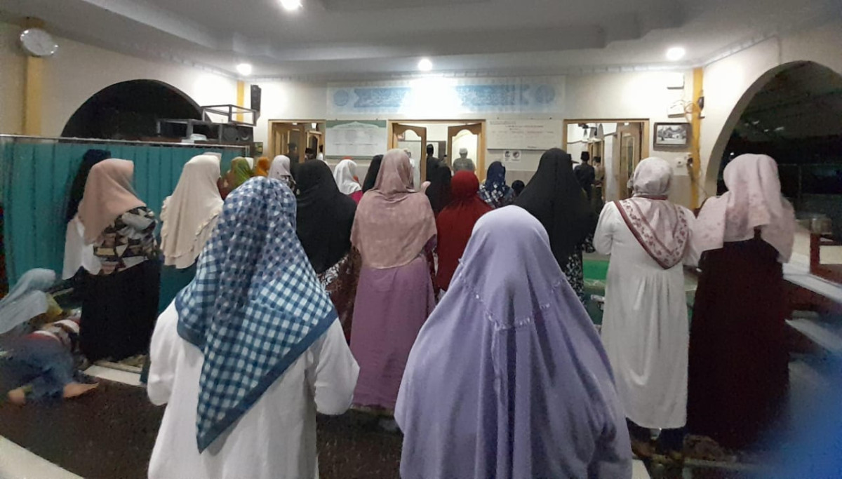 Kegiatan sholawatana warga RW 38 Tegalsari