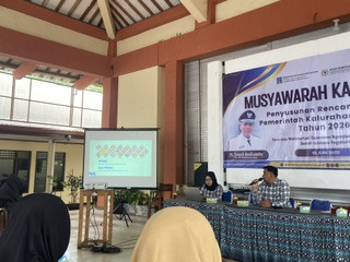 Pembinaan kader sub PPKBD diikuti okeh kader Sanggrahan