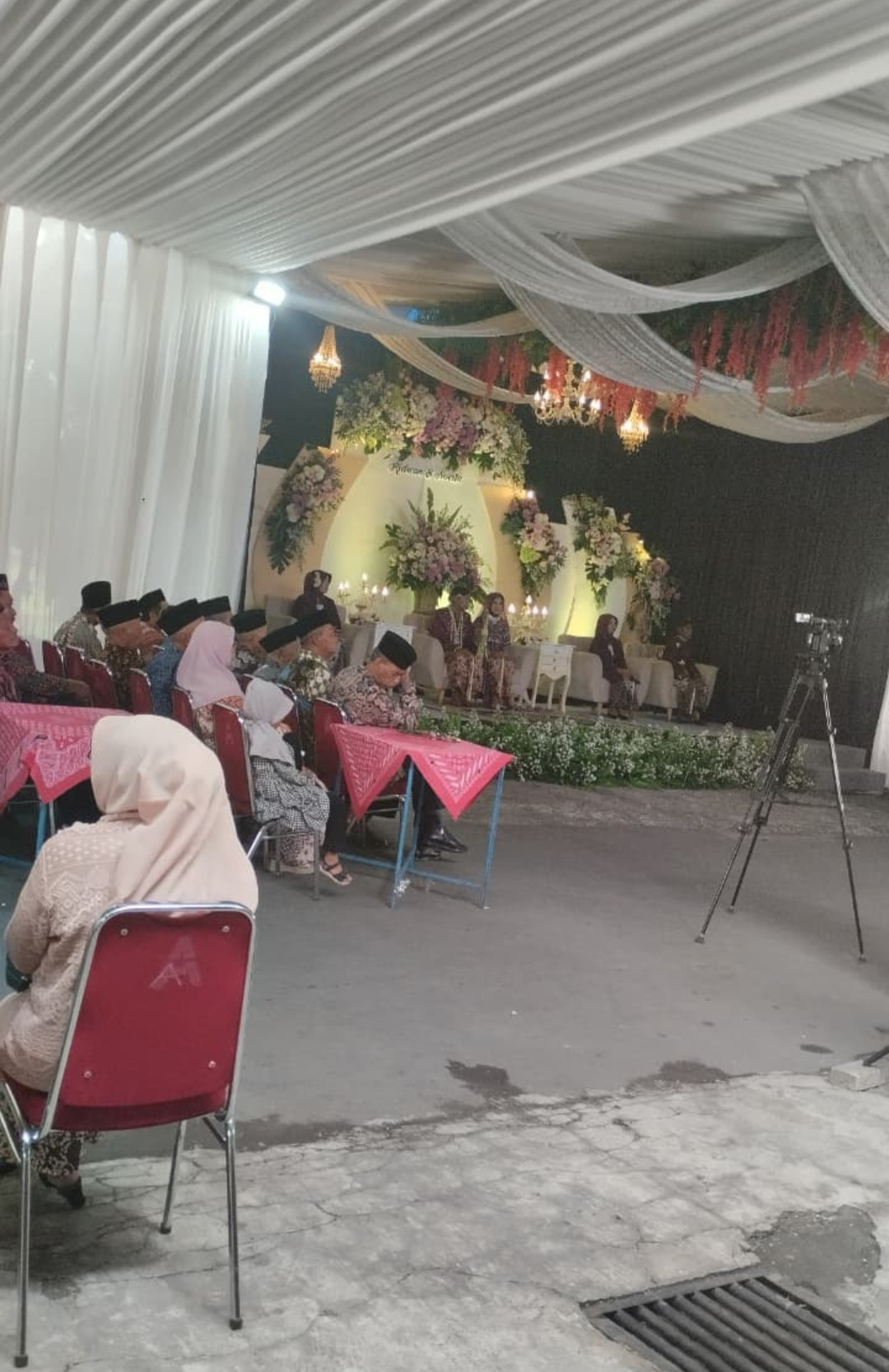 Ngunduh mantu mas ikhsan dan mbak Cindy dirumah ibu umiyatun gebang RT 05 Jetis wedomartani