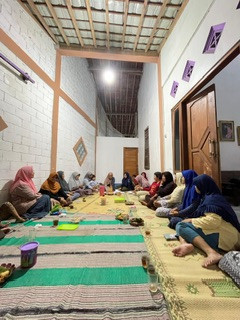 Pertemuan rutin Dasawisma 5 Sanggrahan