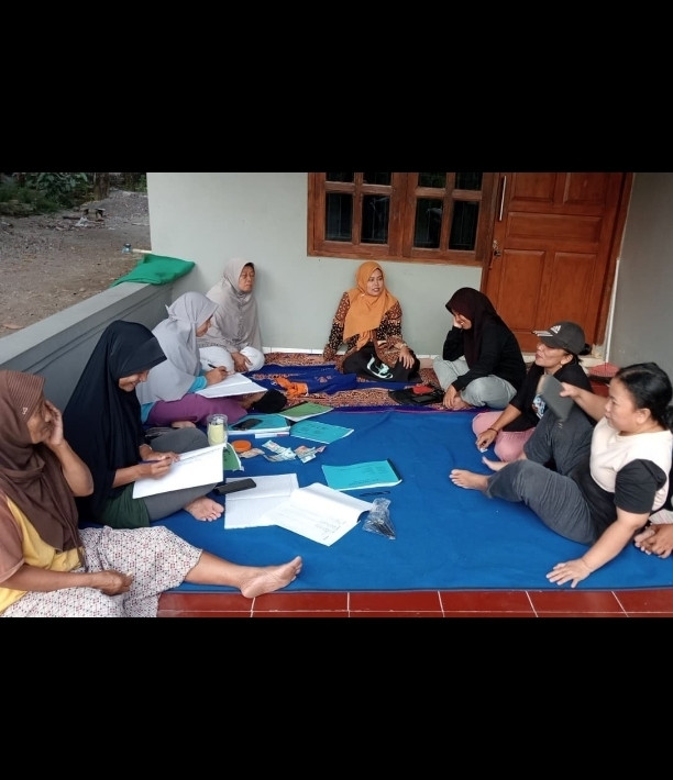 Kumpulan dawis 8 warga Gondanglegi