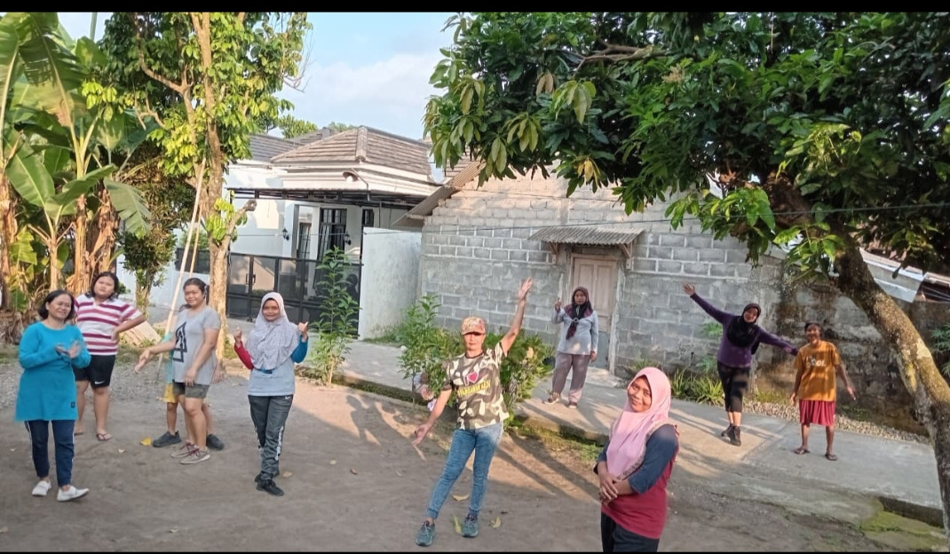 Kegiatan senam rutin tiap hari Minggu RW 52 krandon padukuhan krandon